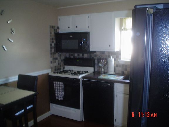 2nd image of 75A Old Lyme Dr APT 4