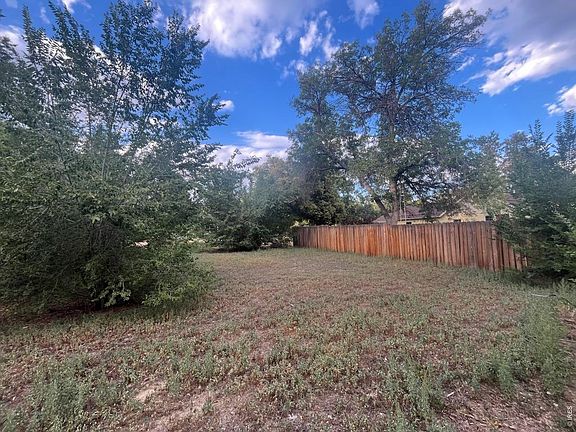 2nd image of 207 5th Ave