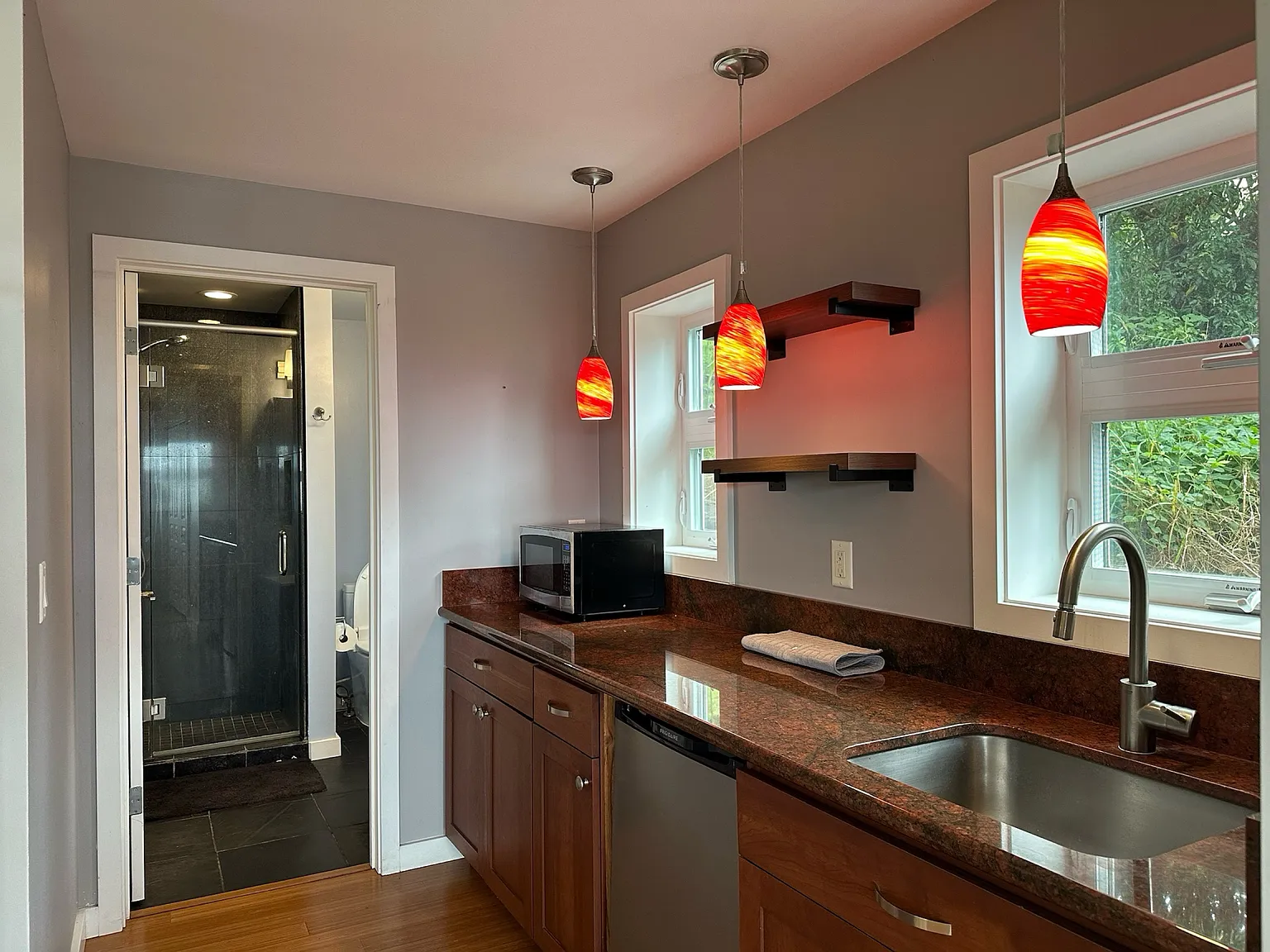 3804 Mariposa Dr — Photo 3