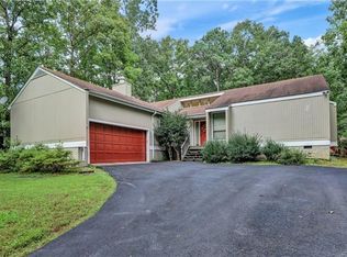 8710 Claypool Rd, North Chesterfield, VA 23236