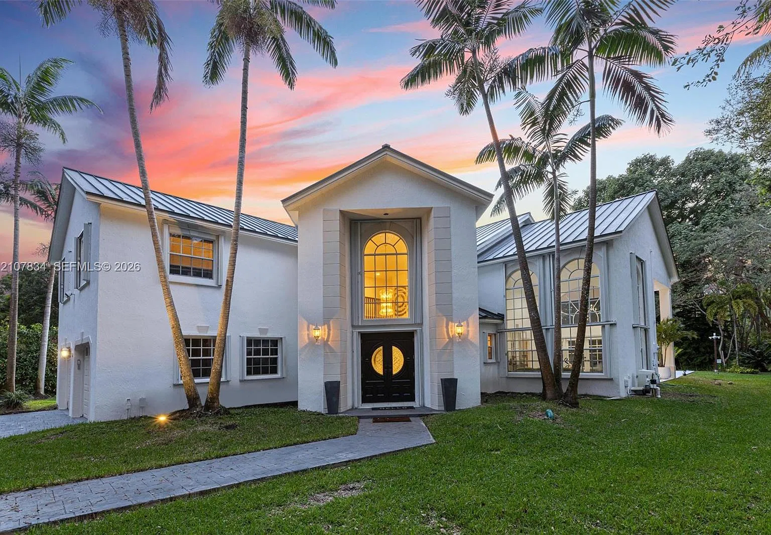 Fairchild Estates — Photo 1