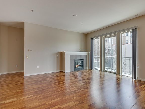 3rd image of 375 Kirkland Ave APT 203