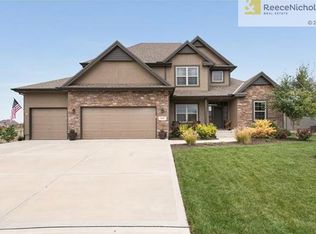 9843 N Farley Ave, Kansas City, MO 64157