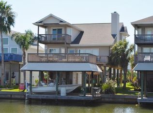 3916 Bridge Harbor Dr, Galveston, TX 77554