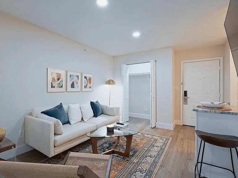 TRELLIS Canyon Creek Apartments — Photo 26