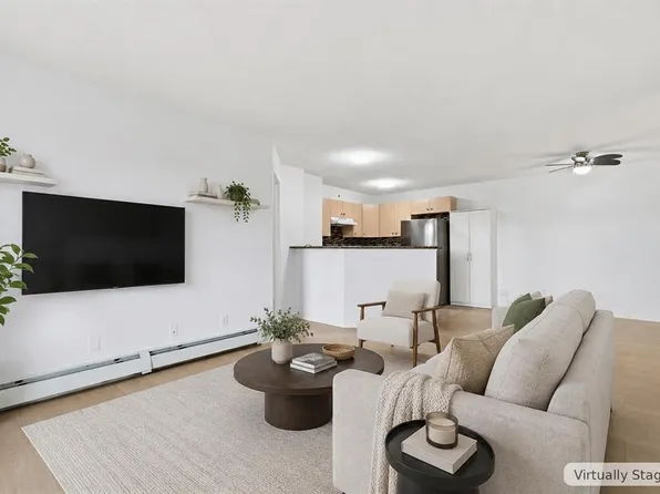 8 S Bridlecrest Dr SW #2408, Calgary, AB T2Y 0H7