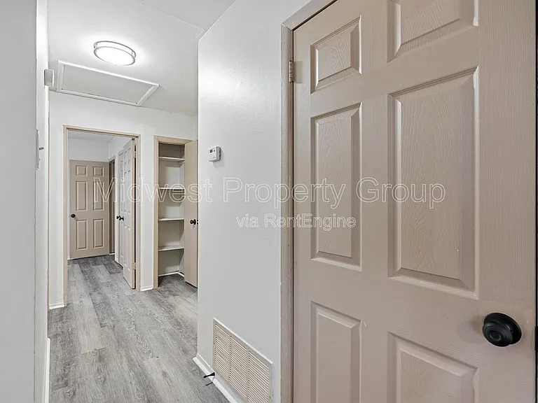1414 E Pitman Ave — Photo 9