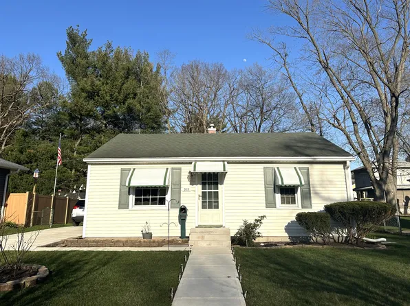 313 N Oakwood St, Griffith, IN 46319