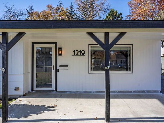 2nd image of 1219 Cottonwood Dr