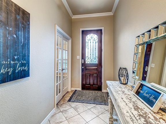4th image of 816 Lake Worth Trl