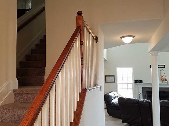 4th image of 124 Caleb Ct
