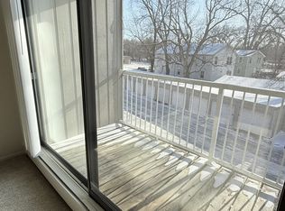 1348 Ames Ave #58A670464, Saint Paul, MN 55106