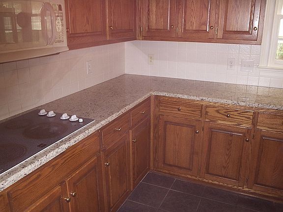 2nd image of 152 Heartwood Dr