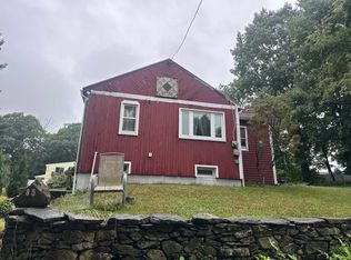 85 Park Rd, Charlton, MA 01507