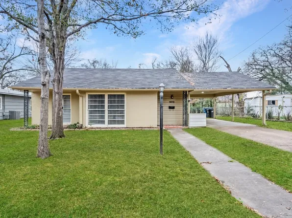 1612 Bowie Dr, Corsicana, TX 75110