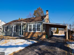 421 Carlisle Ave, Phoenixville, PA 19460