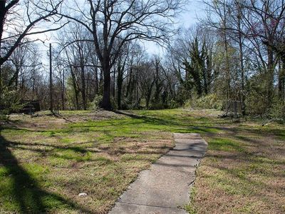 1521 Tucker St, Greensboro, NC, 27405
