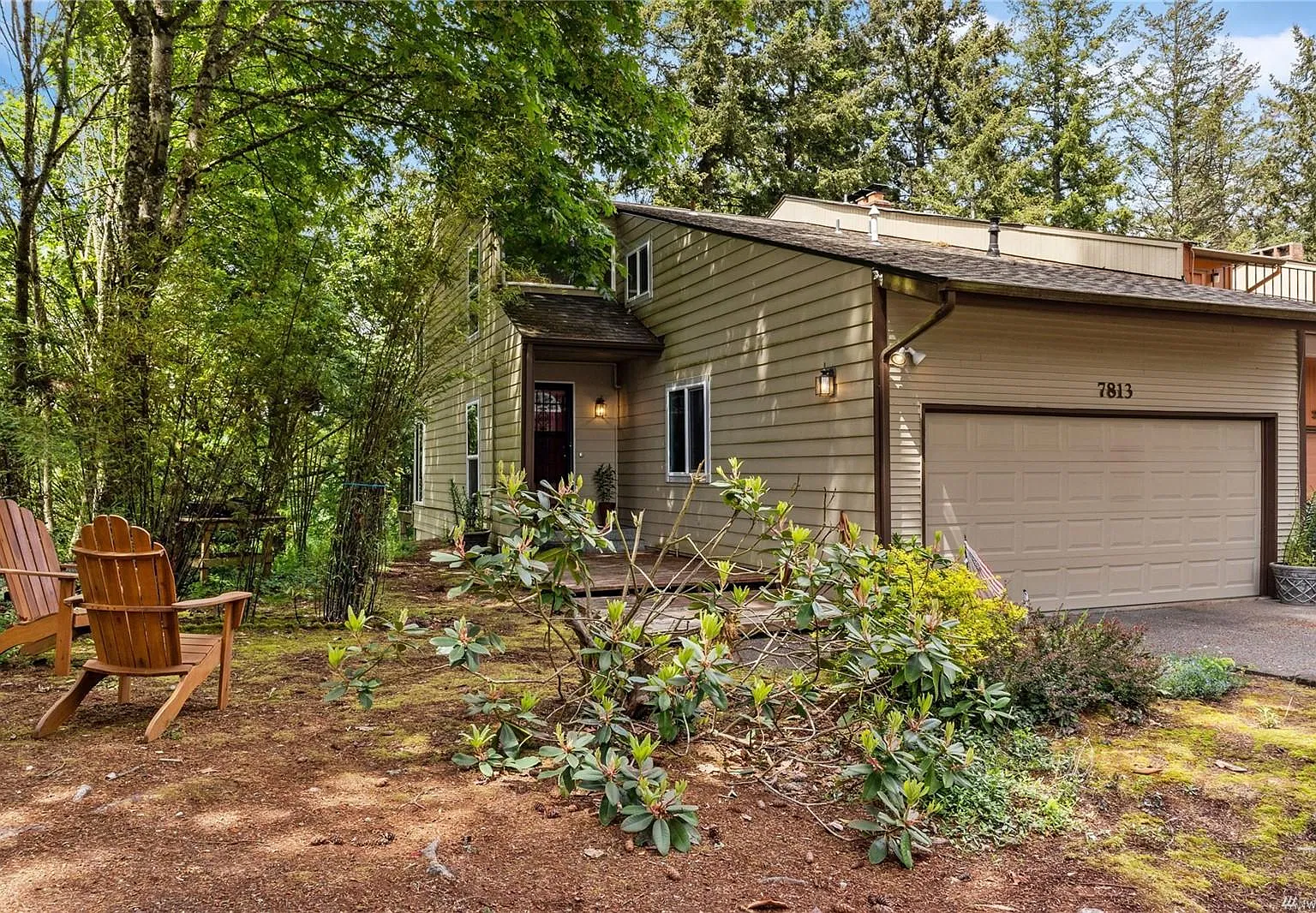 3 bed, 2.5 bath, 2028 sqft, $2,995 — Photo 2