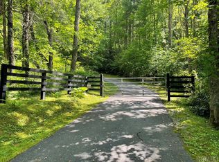 Turtle Pond Rd, Highlands, NC 28741