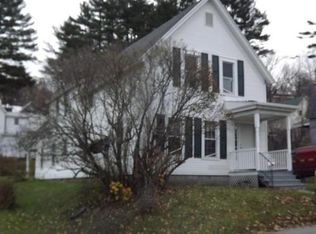 35 Elm St W, West Lebanon, NH 03784