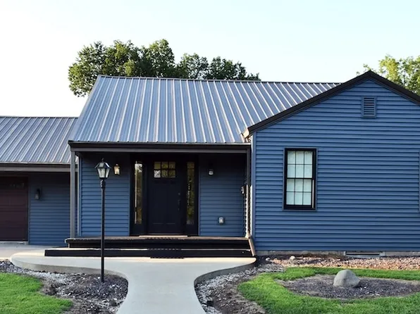 821 Main St, Carthage, IL 62321