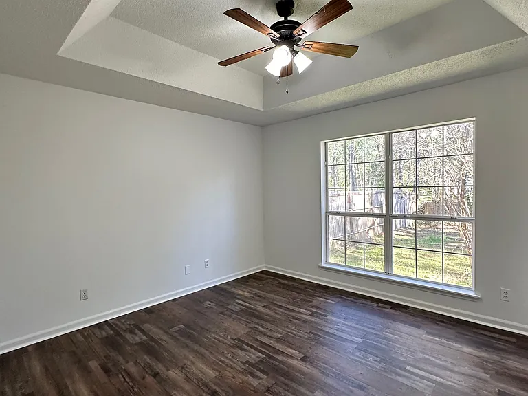 118 Cambridge Dr — Photo 13