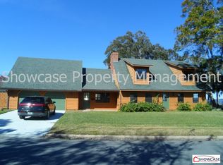 3424 N Indian River Dr, Cocoa, FL 32926