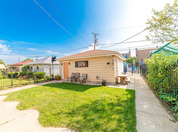 5th image of 1811 S 59th Ave