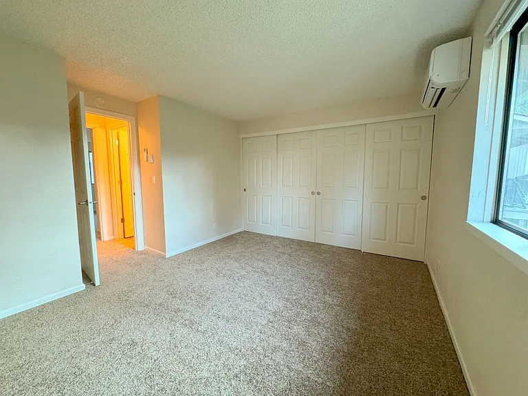 Kentfield Townhomes I & II — Photo 39