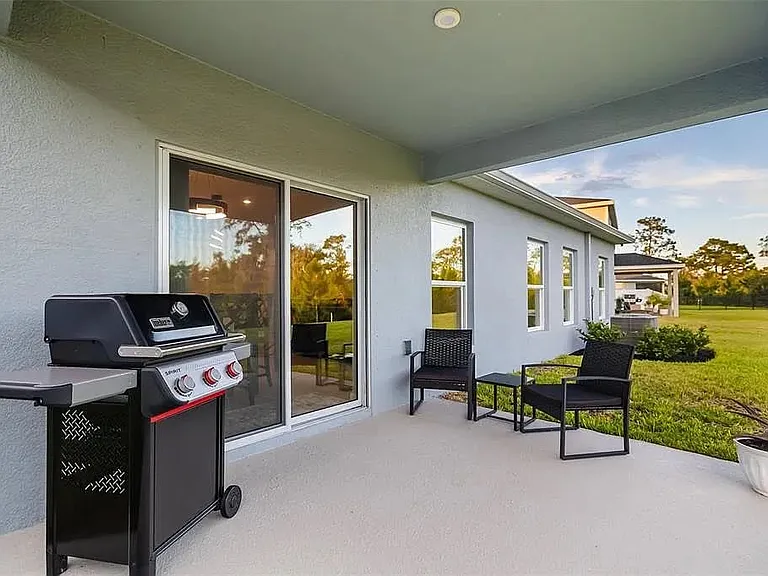 619 172nd Ct E — Photo 10