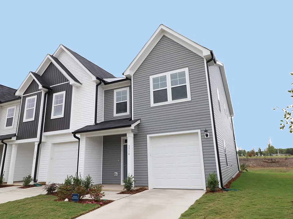 3314 Bailey Lake Dr