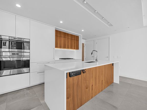5th image of 885 Cambie St #2005