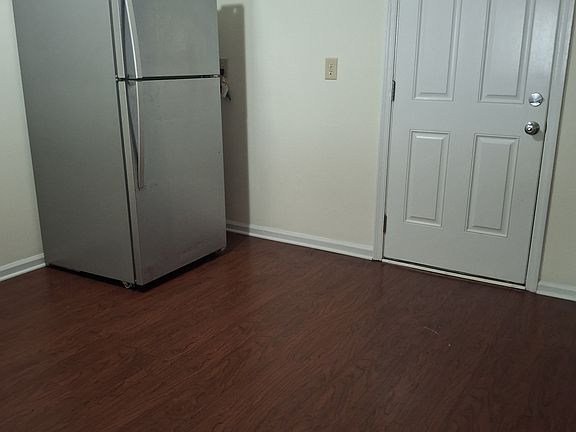 3rd image of 1319 Bostian Dr #1319