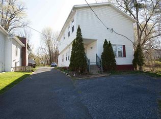 5 New Scotland Ave, Feura Bush, NY 12067