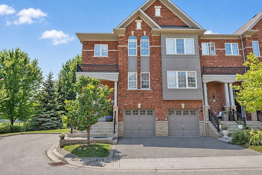 4 bed, $4,000 — Photo 1