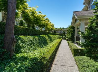 10219 NE 62nd St APT 4, Kirkland, WA 98033