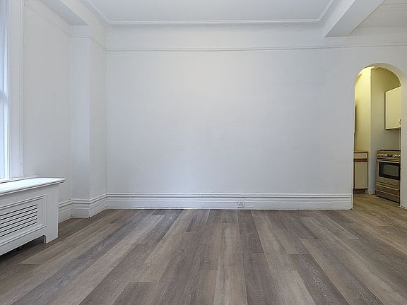 4th image of 500 W End Ave APT 1F