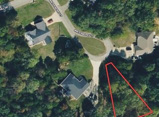 707 Winterberry Ct, Brandenburg, KY 40108