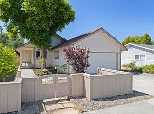 740 E Hillcrest Dr, Thousand Oaks, CA 91360