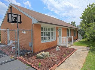 2431 Cannaday Rd NE, Roanoke, VA 24012