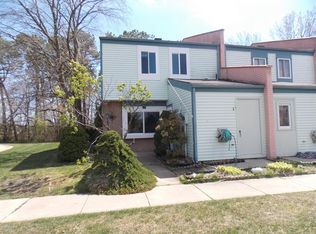 12 Foxwood Ct, Brick, NJ 08724
