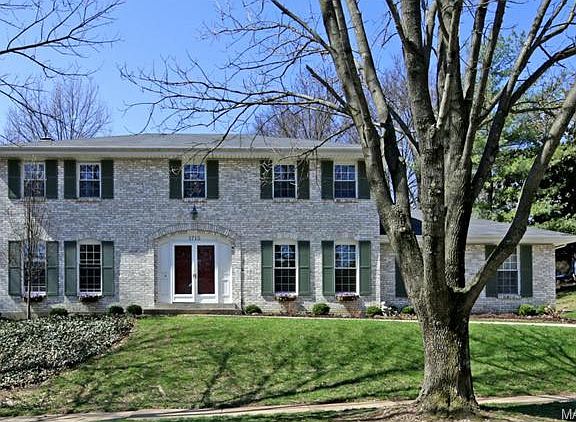 2nd image of 1715 Heathercroft Dr