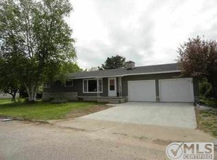 1475 Center St, Munising, MI 49862