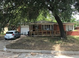 6213 Greenlee St, Fort Worth, TX 76112