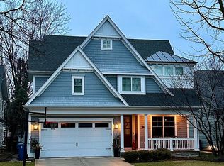 5133 Benton Ave, Downers Grove, IL 60515