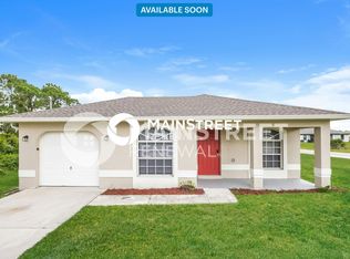 3119 66th St W, Lehigh Acres, FL 33971