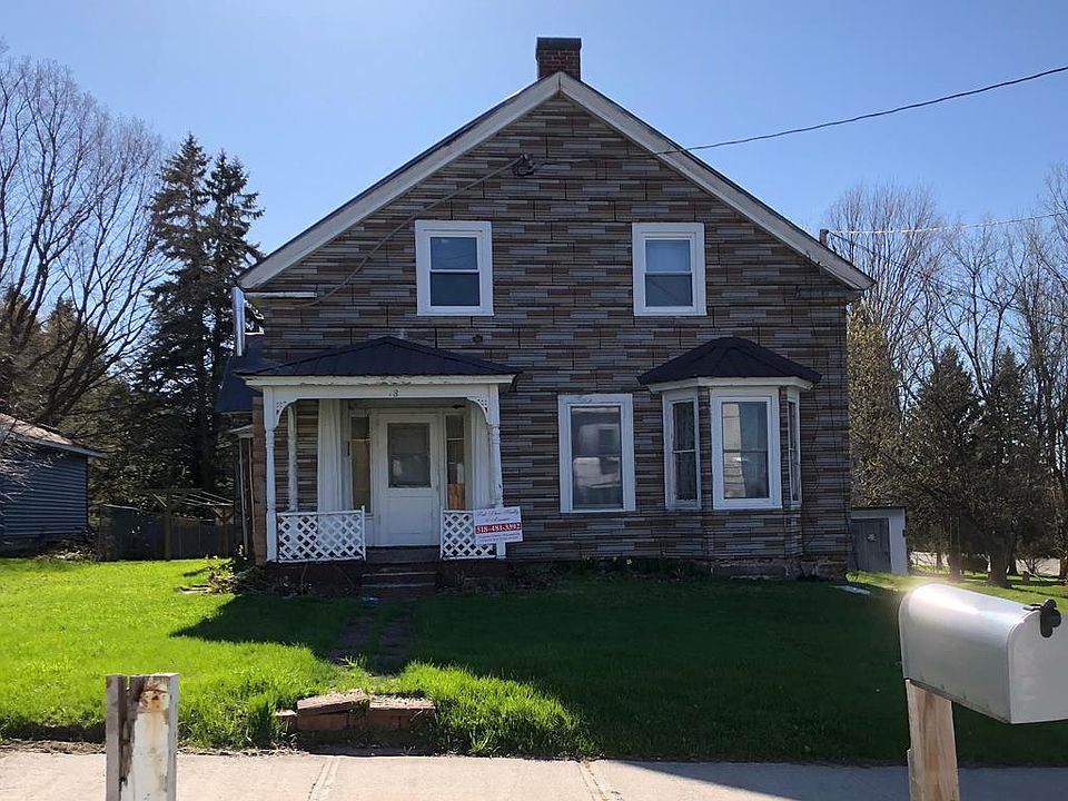 1st image of 18 Depot St