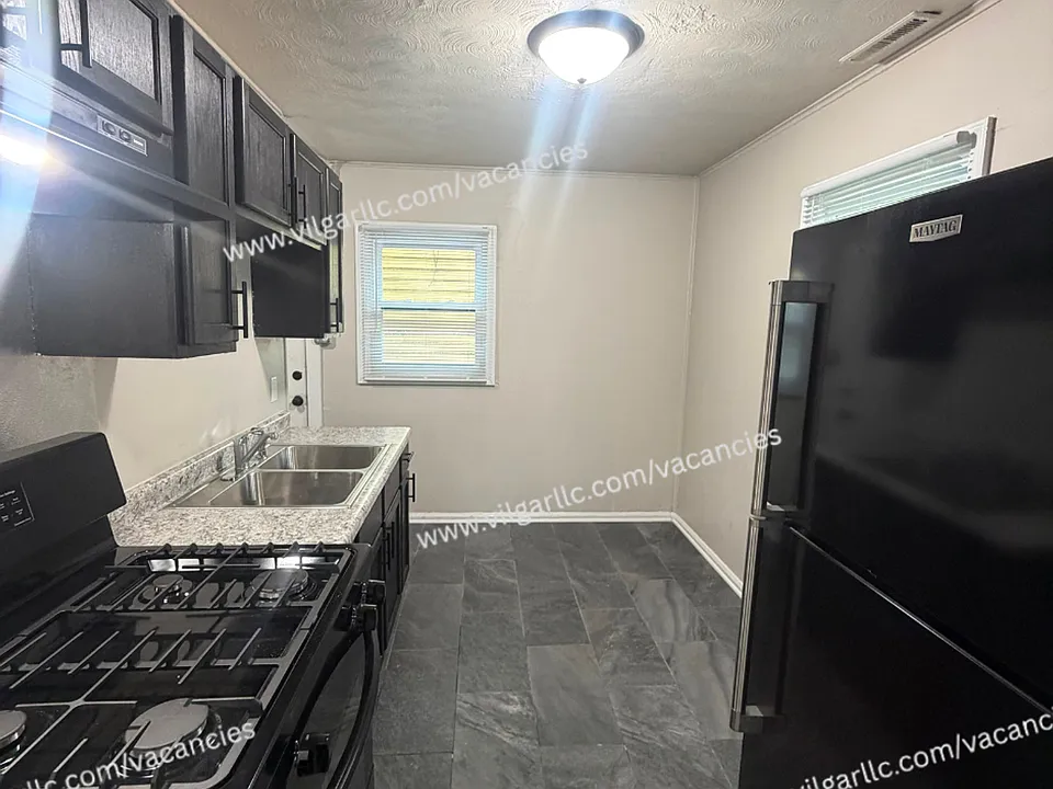 260 Van Buren St