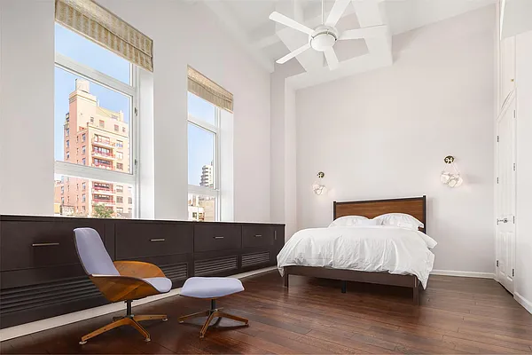 Sold by Coleman Real Estate Group | media 8