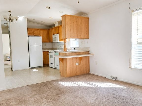 2nd image of 7 Matt St #276